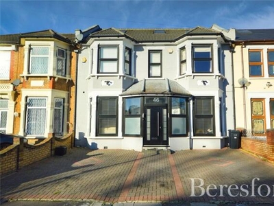 6 Bedroom Terraced House For Sale In Ilford