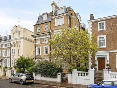 8 Bedroom Town House For Sale In London