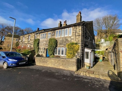 Cottage to rent in Cliffe, Warley HX2