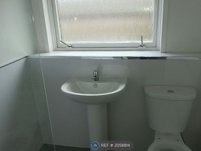 End terrace house to rent in Fleming Place, East Kilbride, Glasgow G75