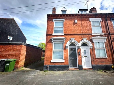 End terrace house to rent in Peel Street, Kidderminster DY11