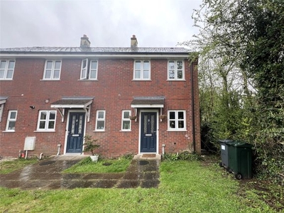 End terrace house to rent in St. Peters Court, Martley, Worcester, Worcestershire WR6