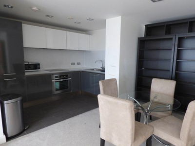 Flat to rent in 37 Strand Street, Liverpool L1