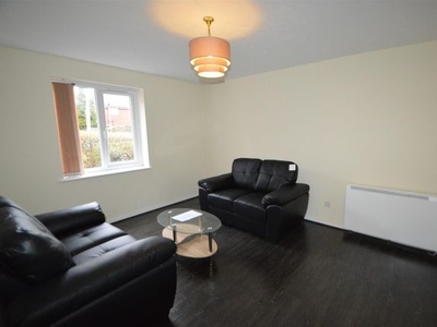 Flat to rent in Angora Drive, Salford, Manchester M3