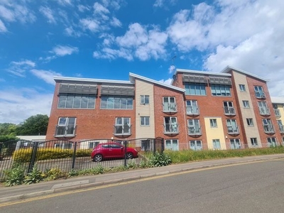 Flat to rent in Drapers Fields, Coventry CV1