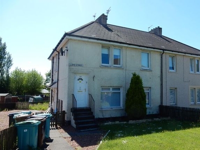 Flat to rent in Lloyd Street, Motherwell ML1