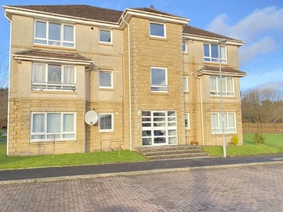 Flat to rent in Millhall Court, Plains, Airdrie ML6