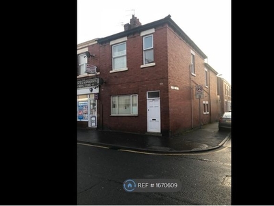 Flat to rent in Plungington Road, Fulwood, Preston PR2