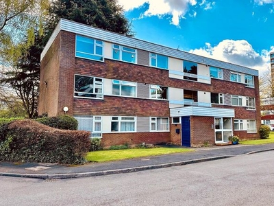Flat to rent in Stockdale Place, Edgbaston, Birmingham B15