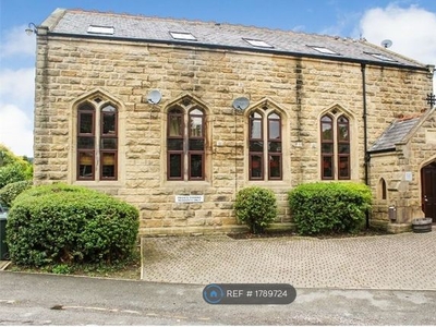 Flat to rent in Victoria Road, Burley In Wharfedale, Ilkley LS29