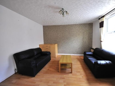 Property to rent in Kelsall Grove, Hyde Park, Leeds LS6