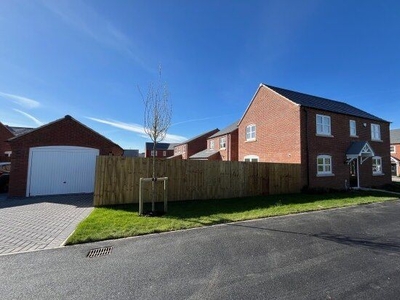 Property to rent in Reddie Close, Uttoxeter ST14