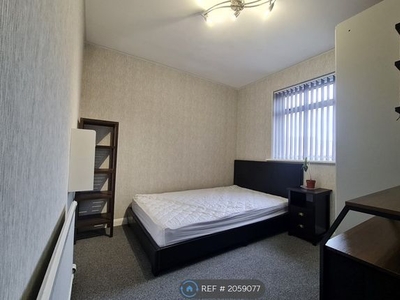 Room to rent in Atlanta Street, Leeds LS13