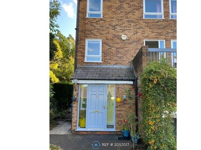 Semi-detached house to rent in Glenfield, Altrincham WA14
