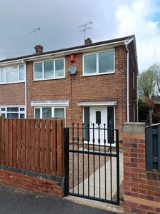 Semi-detached house to rent in Plane Green, Pontefract, West Yorkshire WF8