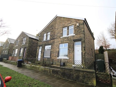 Semi-detached house to rent in Wharncliffe Drive, Eccleshill, Bradford BD2
