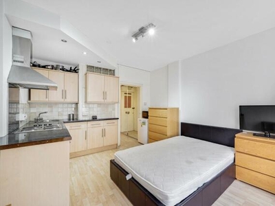 Studio Apartment For Rent In Bloomsbury