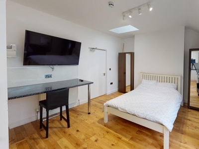 Studio flat for rent in Studio 10, 54 Glasshouse Street, City Centre, Nottingham, NG1 3LW, United Kingdom (City Centre), NG1