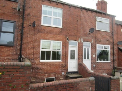 Terraced house to rent in East View, Kippax, Leeds LS25