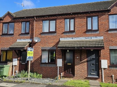 Terraced house to rent in Edward Close, Worcester WR5