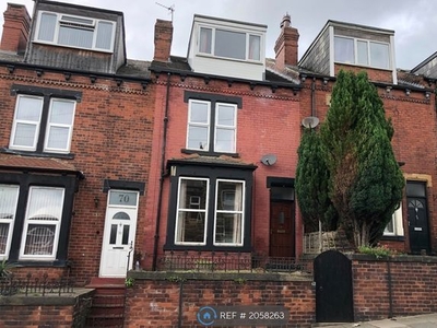 Terraced house to rent in Hough Lane, Leeds LS13