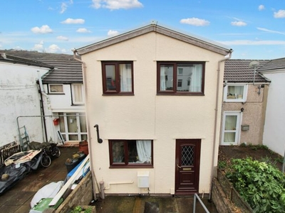 Terraced house to rent in Old Park Terrace, Pontypridd CF37