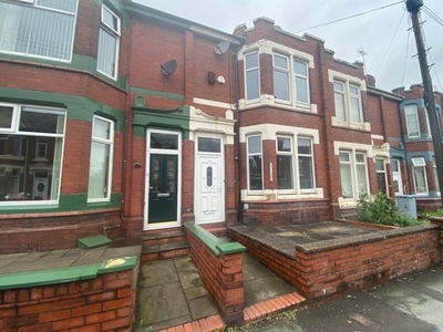 Terraced house to rent in Ruskin Road, Crewe CW2