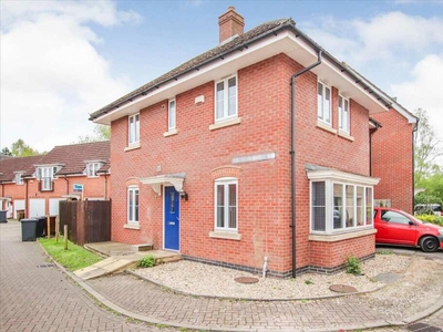 4 bedroom detached house for sale in Muirfield Close, Lincoln, LN6