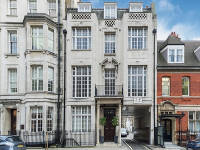 4 bedroom terraced house for sale in Weymouth Street, London, W1G
