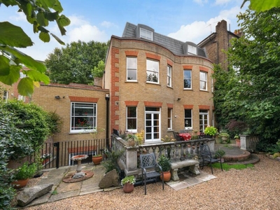 6 bedroom terraced house for sale in Pembroke Road, Kensington, London, W8