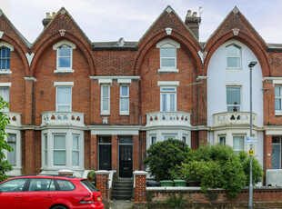 1 bedroom apartment for sale in St Andrews Road, Southsea, PO5