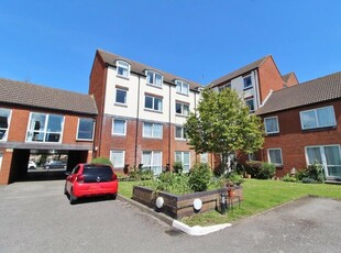 1 bedroom flat for sale in Cottage Grove, Southsea, PO5