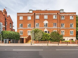 2 Bed Flat/Apartment For Sale in Central Reading, Popular Town Centre development, RG1 - 5206116