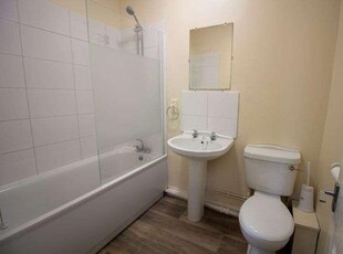 2 bed flat to rent in Dapps Hill,
BS31, Bristol