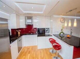 2 Bedroom Apartment For Sale In Bristol, Gloucestershire