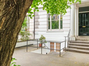 2 bedroom apartment for sale in Cambridge Gardens, Notting Hill, London, W10