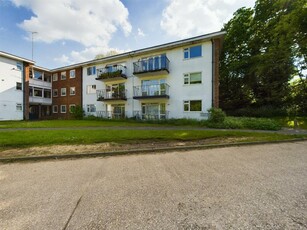 2 bedroom apartment for sale in Copperdale Close, Earley, Reading, RG6