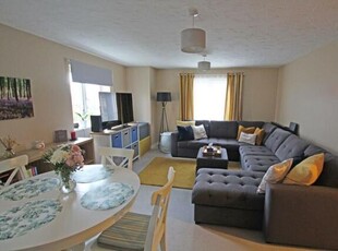2 Bedroom Apartment For Sale In Hampton Centre