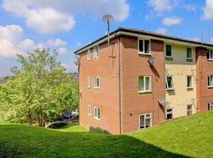 2 Bedroom Apartment For Sale In High Wycombe