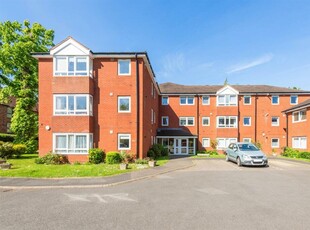 2 bedroom apartment for sale in Malvern Court, Warwick Road, Solihull, B91