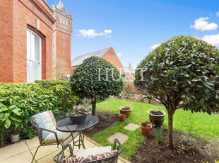 2 Bedroom Apartment For Sale In Repton Park
