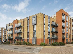 2 bedroom apartment for sale in Robert Parker Road, Reading, RG1