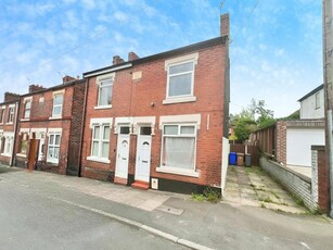 2 bedroom semi-detached house for sale in Ruxley Road, Stoke-on-Trent, Staffordshire, ST2