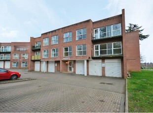 2 bedroom apartment for sale in St Crispin Drive, Northampton, NN5