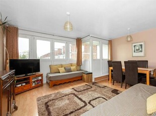 2 Bedroom Apartment For Sale In Woolwich