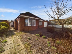 2 bedroom bungalow for sale in Flower Way, Longlevens, Gloucester, Gloucestershire, GL2