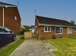 2 bedroom semi-detached bungalow for sale in Halifax Drive, Worthing, BN13