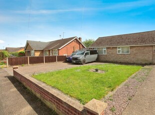 2 bedroom detached bungalow for sale in Salisbury Road, Werrington, Peterborough, PE4