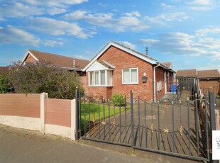 2 bedroom detached bungalow for sale in Somerley Road, Stoke-On-Trent, ST1