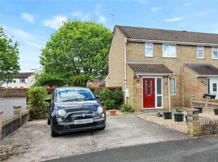 2 bedroom end of terrace house for sale in Furlong Close, Swindon, Wiltshire, SN25